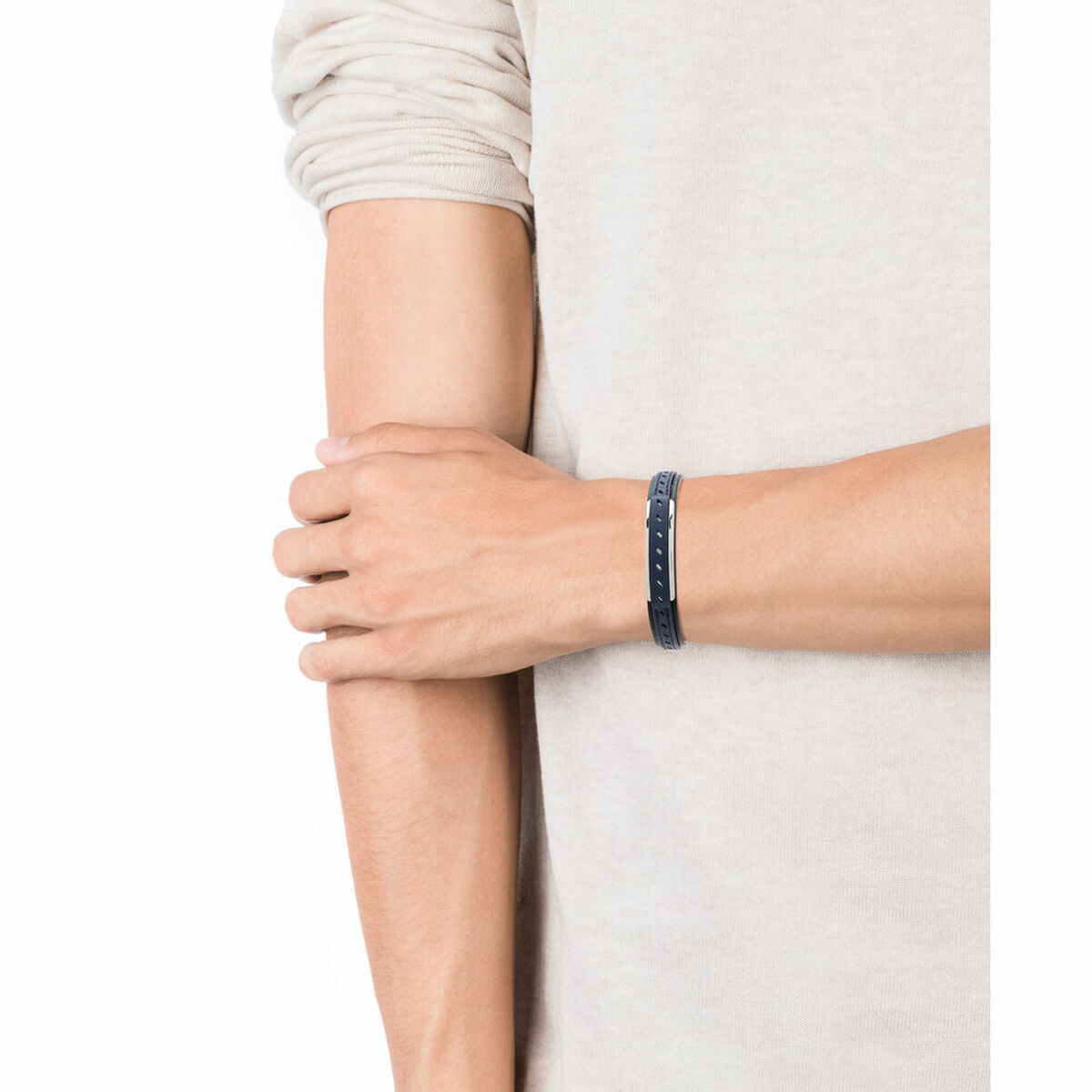 V6H146CCECEBCCEFC55DB239A4A23E7EF36R4597503P2