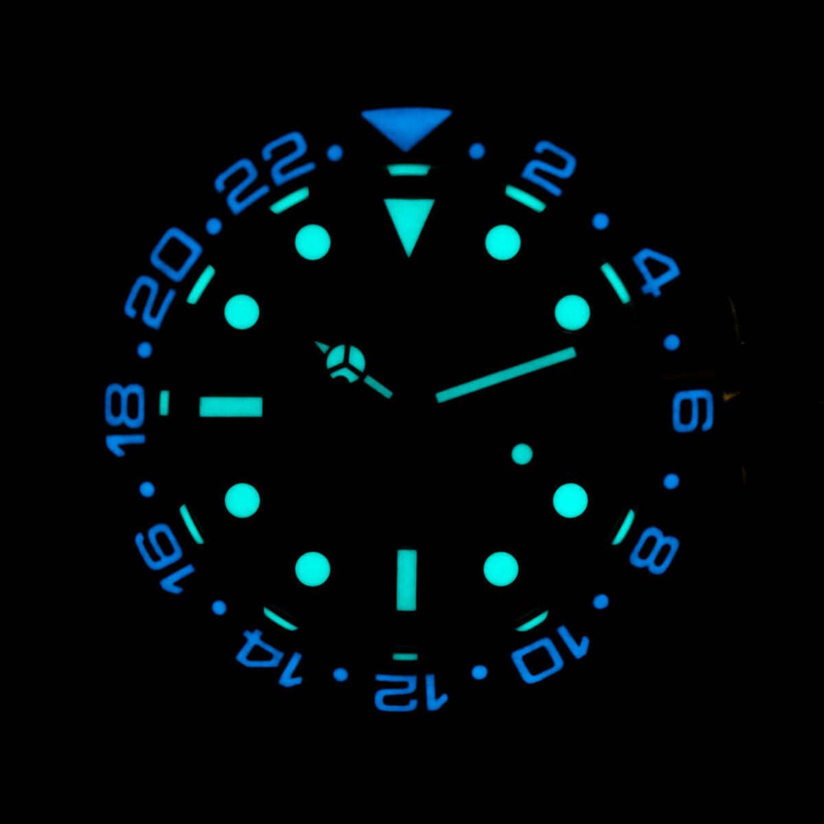 V12H91B6F9697BCB440C41A6F3D88EB8FC7AR4324888P2