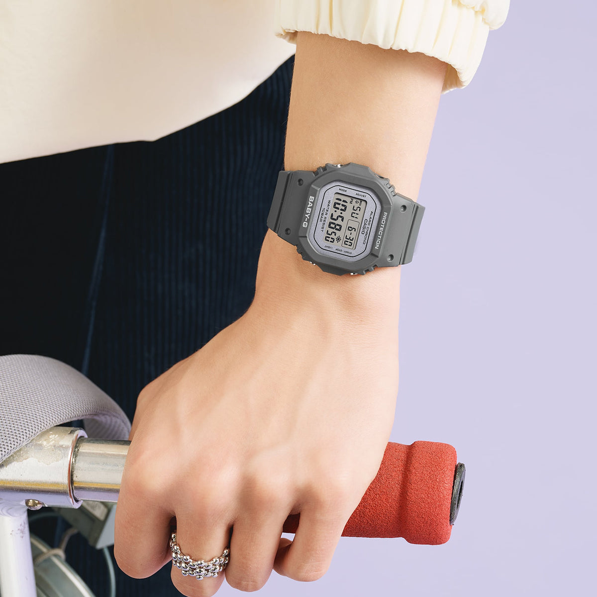 Women's Watch CASIO BABY-G Mod. 560 SPRING COLORS SERIE - BLACK